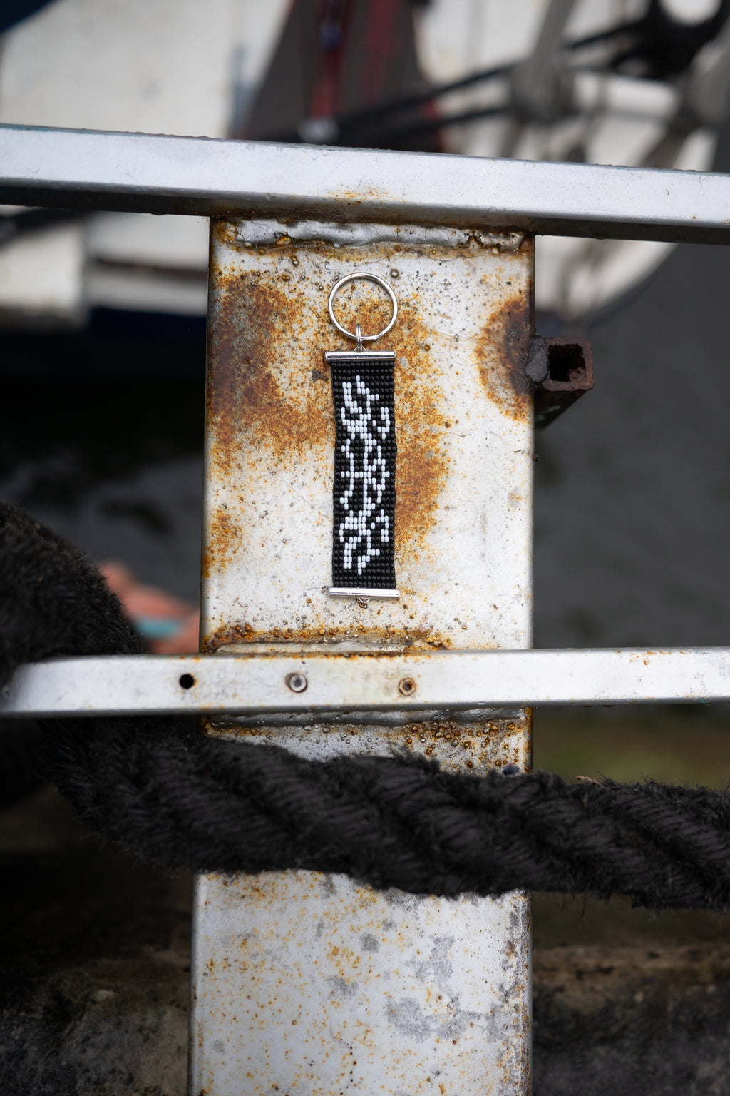 !!! Key chain 8 Monochrome