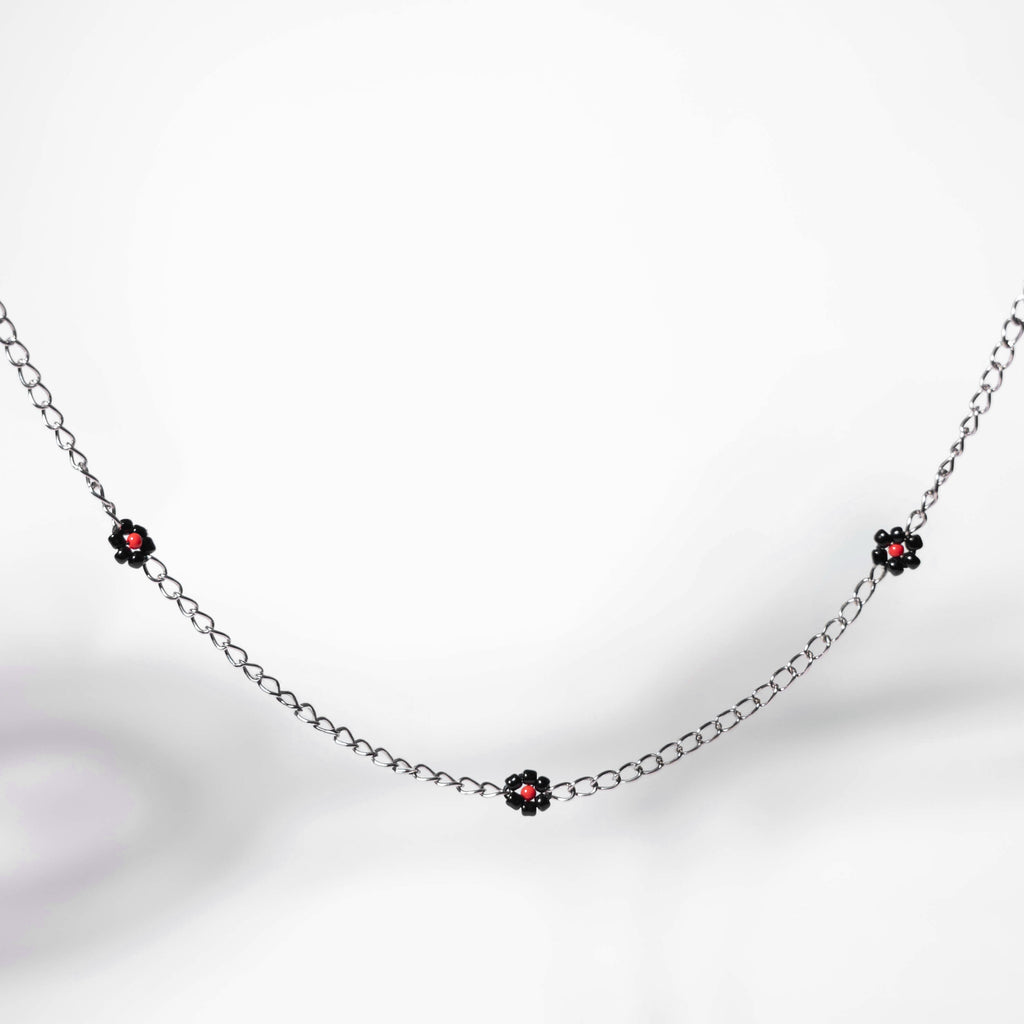 Steel flower necklace
